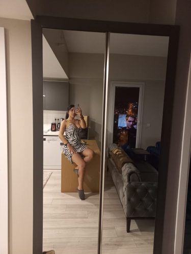 Celaliye Escort / Ofiste Sex Yapmaya Bayılıyor